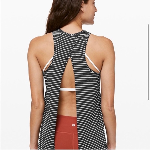Lululemon All Tied Up Tank Modern Stripe Heathered Black White - Picture 1 of 11